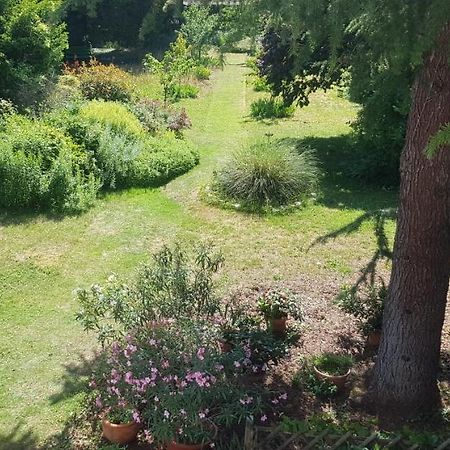 Maison Anne Face To Park In Vernon Giverny Zewnętrze zdjęcie